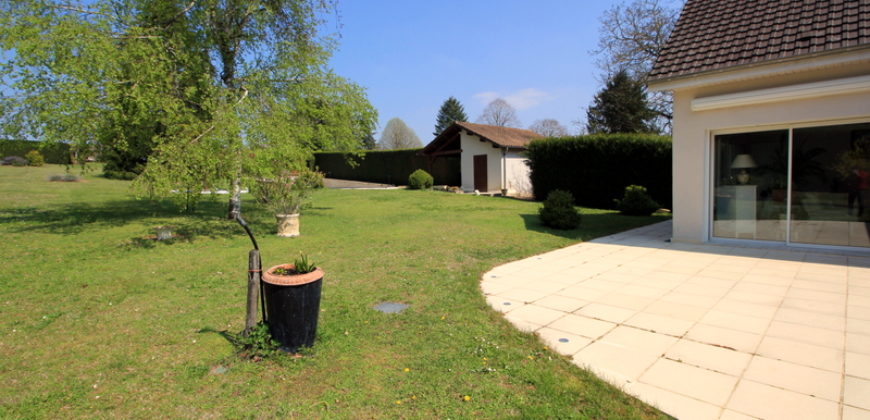 PROPRIETE – POUILLY SUR LOIRE – 1374