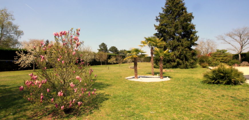 PROPRIETE – POUILLY SUR LOIRE – 1374
