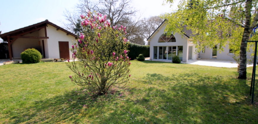 PROPRIETE – POUILLY SUR LOIRE – 1374