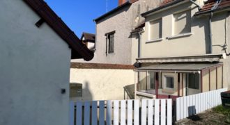 Maison d’habitation idéale pour rapport locatif – 1386
