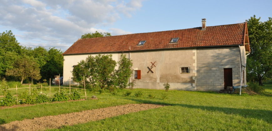 AGRÉABLE MAISON DE CAMPAGNE – 139