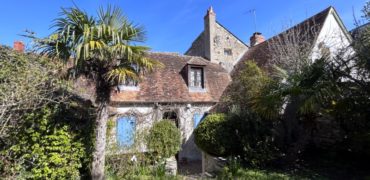 Au coeur de LA CHARITÉ SUR LOIRE – 1390