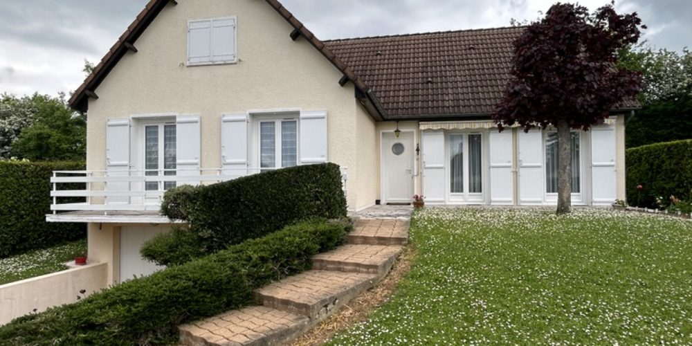 Joli pavillon d’habitation – 1392
