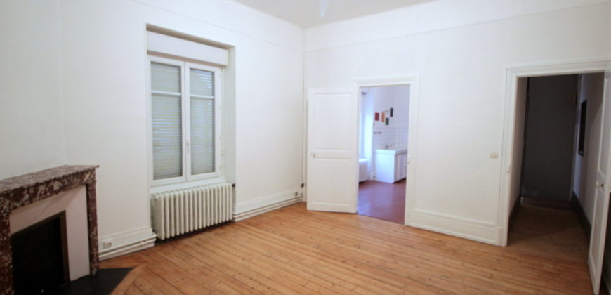 Maison – 1306-550