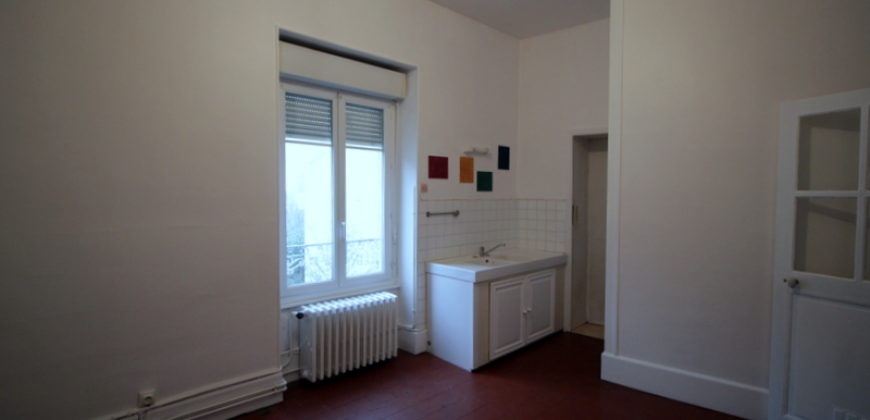 Maison – 1306-550