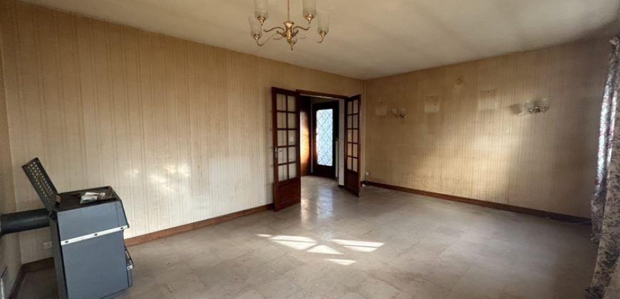 LA CHARITÉ SUR LOIRE – maison habitation – 1382
