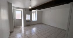 Maison d’habitation idéale pour rapport locatif – 1386