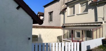 Maison d’habitation idéale pour rapport locatif – 1386