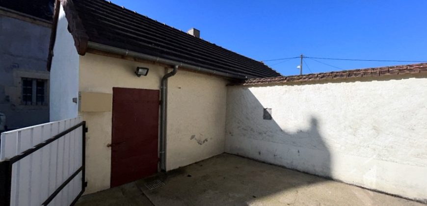 Maison d’habitation idéale pour rapport locatif – 1386