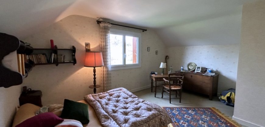LA CHARITÉ SUR LOIRE, pavillon d’habitation – 1389