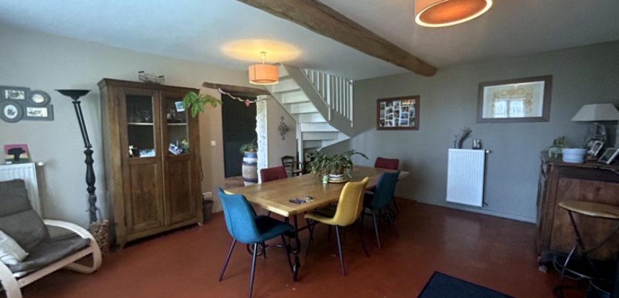 MAISON D’HABITATION JOLIMENT RESTAURÉE – 1391